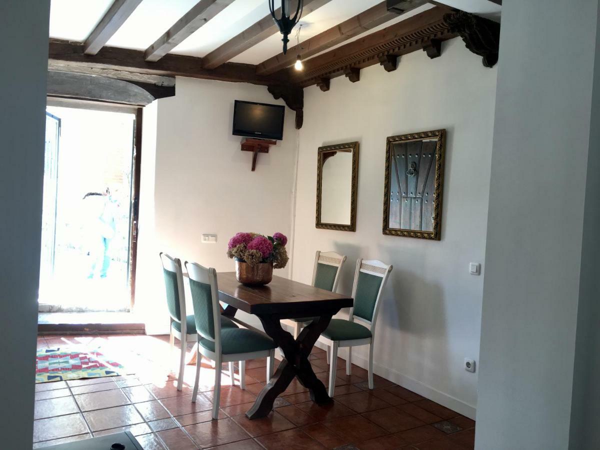Apartamentos La Casona Ucieda Zewnętrze zdjęcie